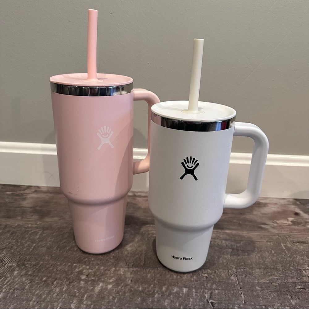 Hydro Flask Dual Handled Tumbler Set in Pink (40 Oz) & White (32 Oz) EUC
